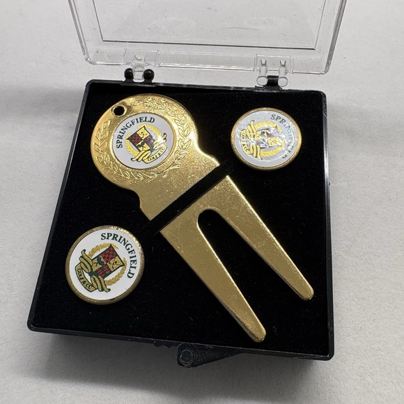 The Unbranded Brand Other - Springfield Metal Golf Ball Marker & Divot Tool